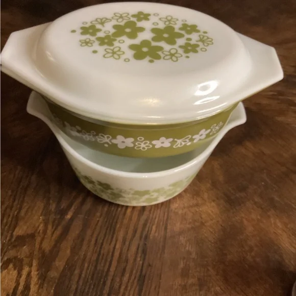 Pyrex Spring Blossom Crazy Daisy green/white casserole w/ lid & Bowl - Picture 2 of 5